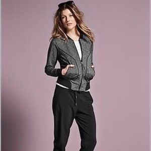 NWT Athleta Bombtastic jacket
